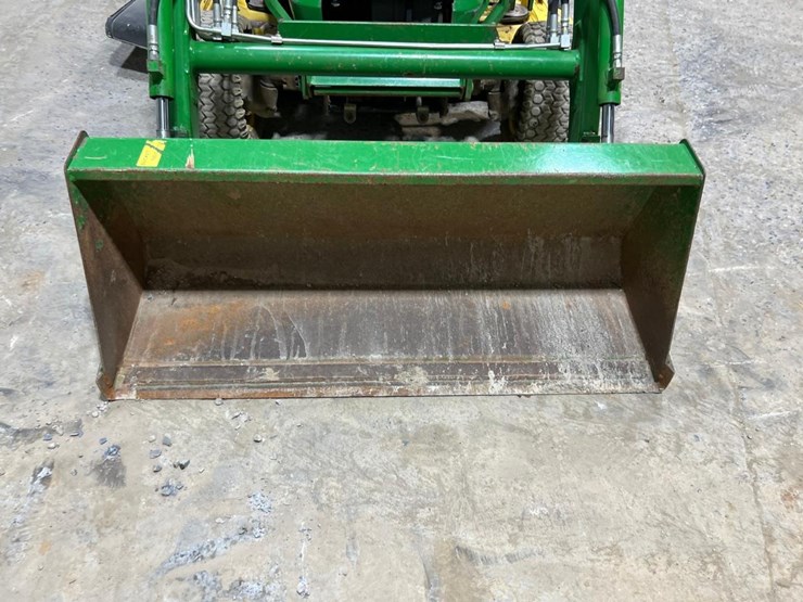 john-deere-5.5-image-9
