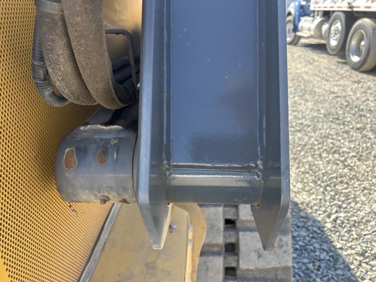 deere-333g-image-19