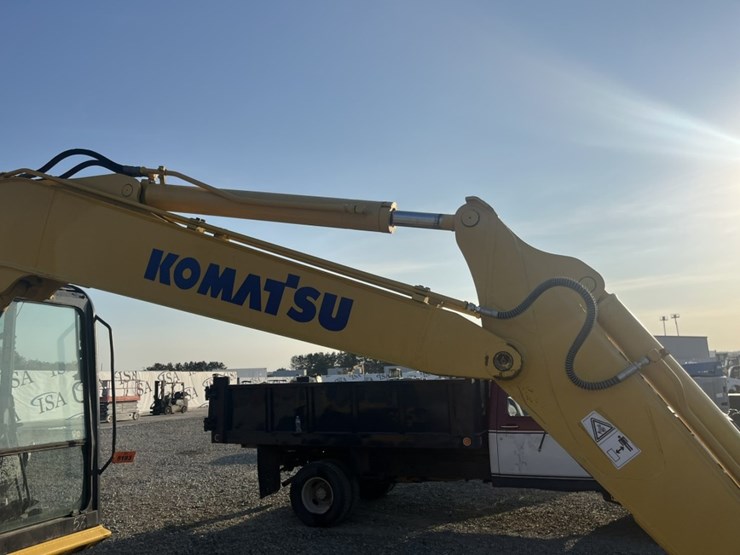 2012-komatsu-pc70-image-26