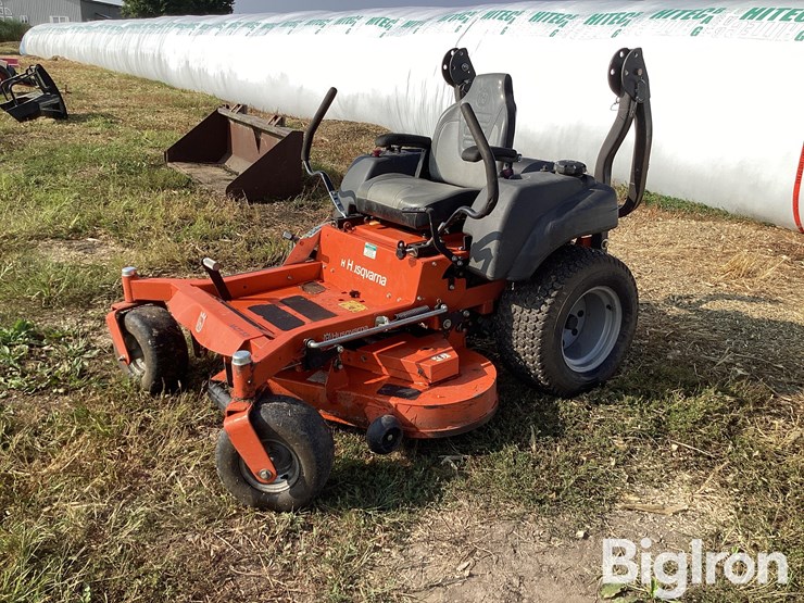 husqvarna-mzt52-image-1