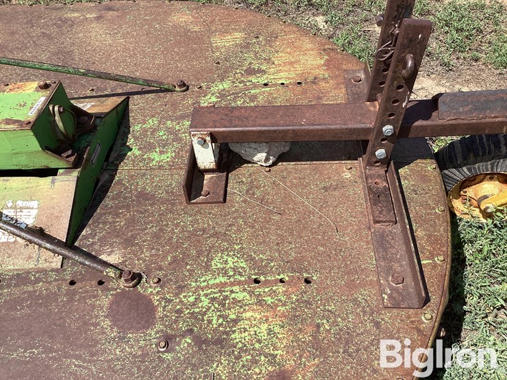 john-deere-7-image-15