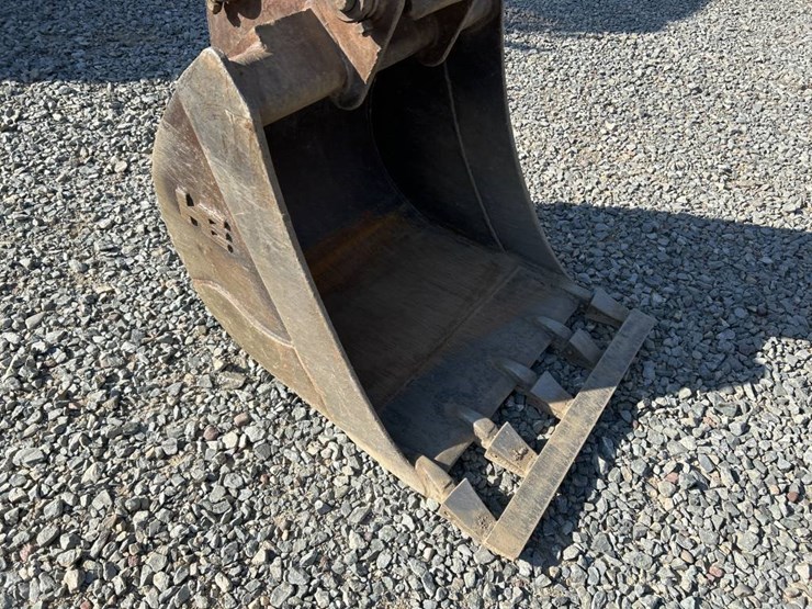 deere-75g-image-17