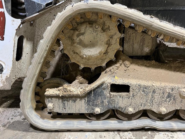 2021-bobcat-t64-image-20
