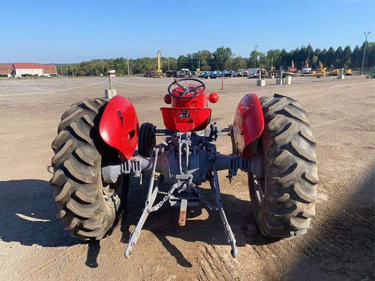 massey-ferguson-65-image-6
