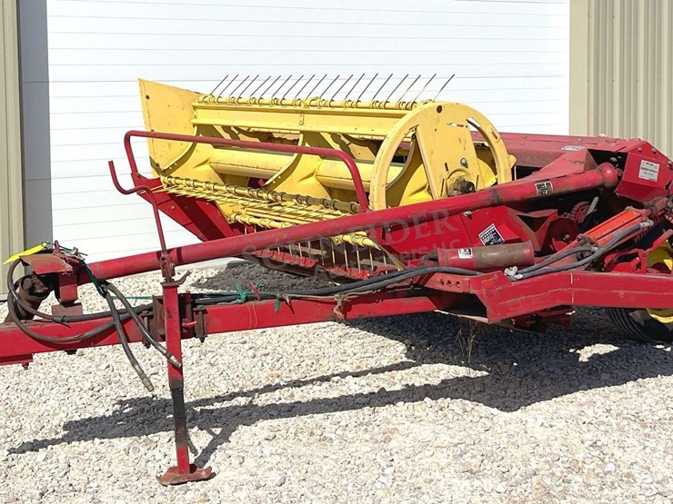 new-holland-472-image-2