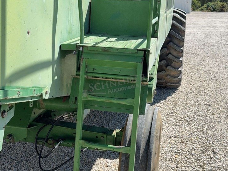 john-deere-4425-image-45