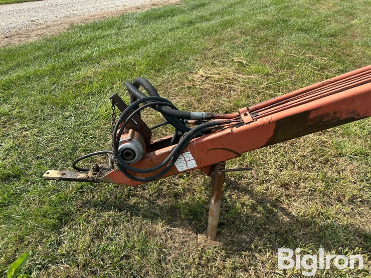 hesston-1014-image-10