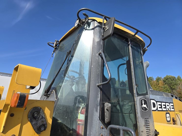 deere-624k-image-59