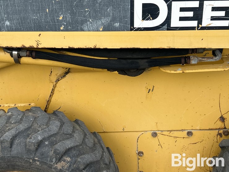 2005-john-deere-317-image-16