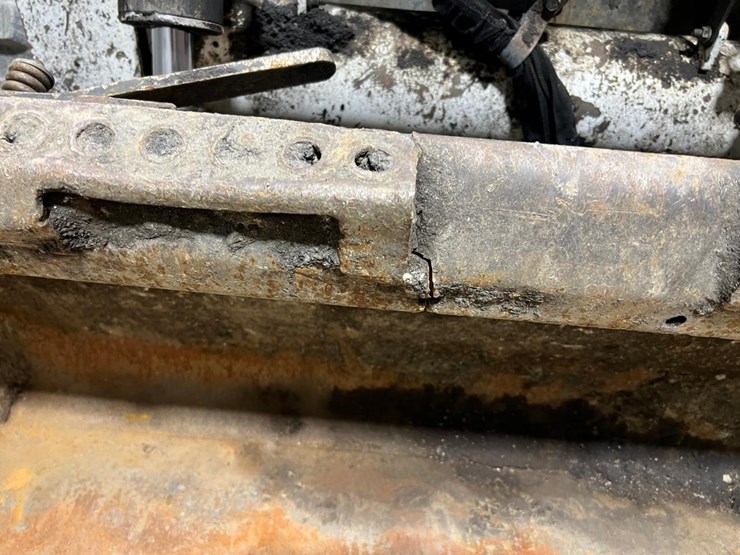 2017-bobcat-t870-image-10