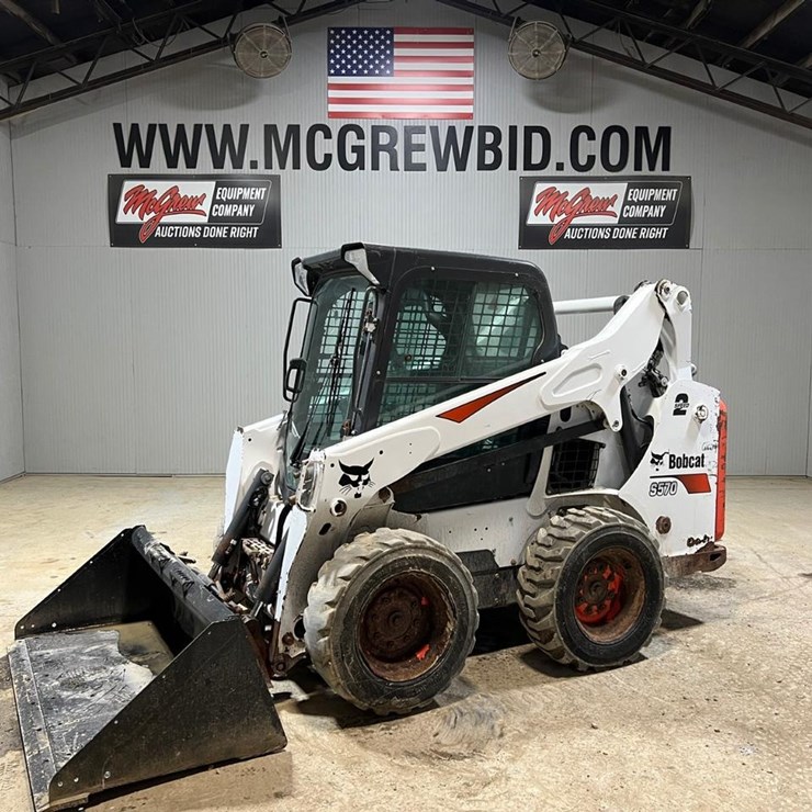 2017 BOBCAT S570