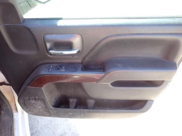 2016-gmc-sierra-1500-image-52
