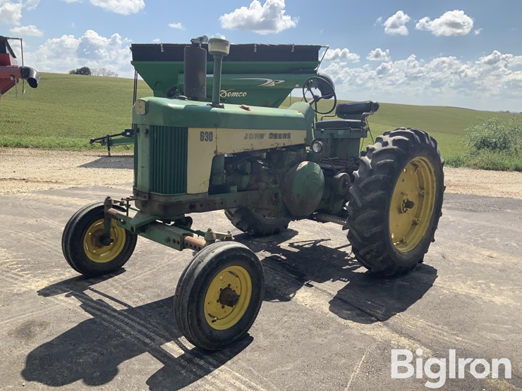 1959-john-deere-630-image-1
