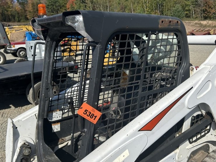 2019-bobcat-t650-image-44