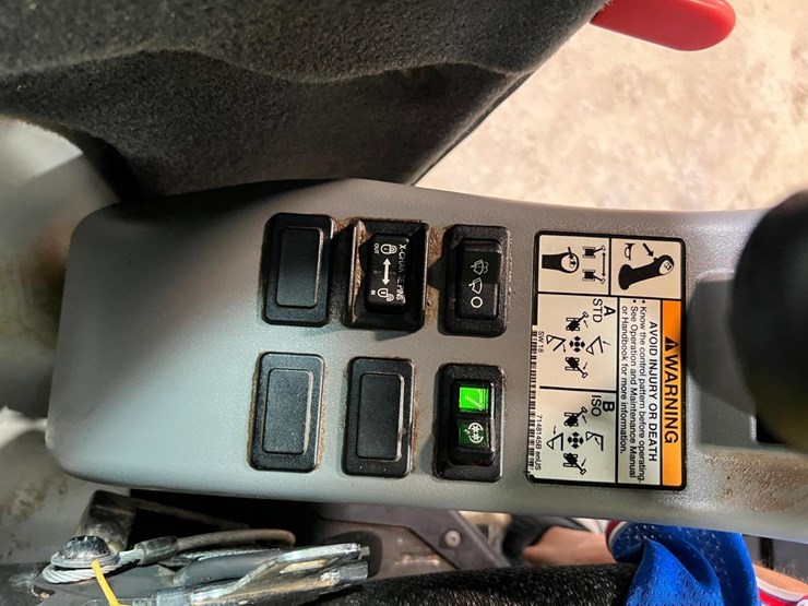 2020-bobcat-e42-image-34