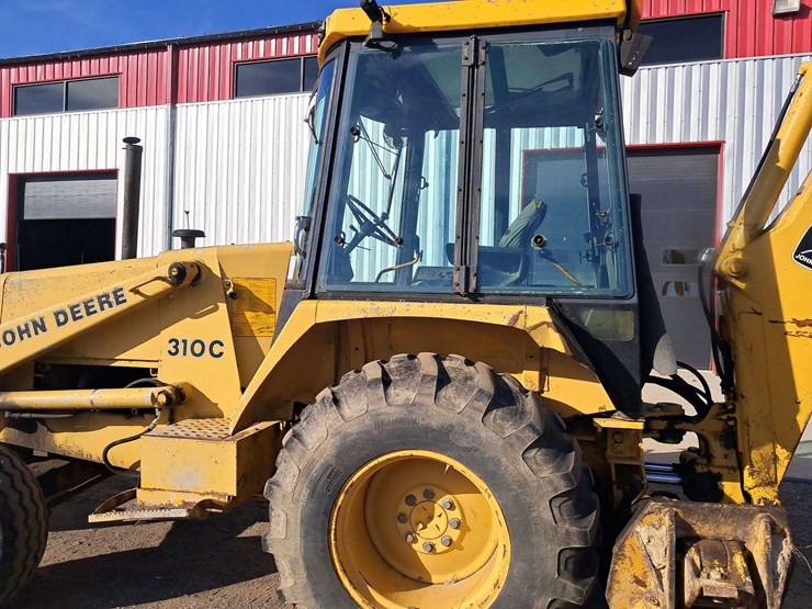 deere-310c-image-10