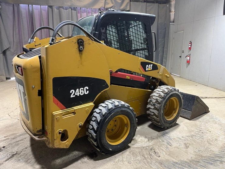 caterpillar-246c-image-5