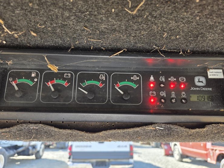 john-deere-250-image-39