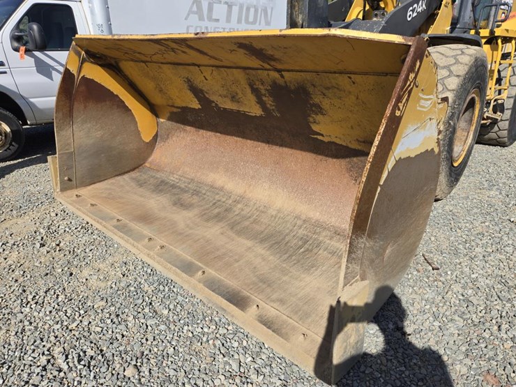 deere-624k-image-10