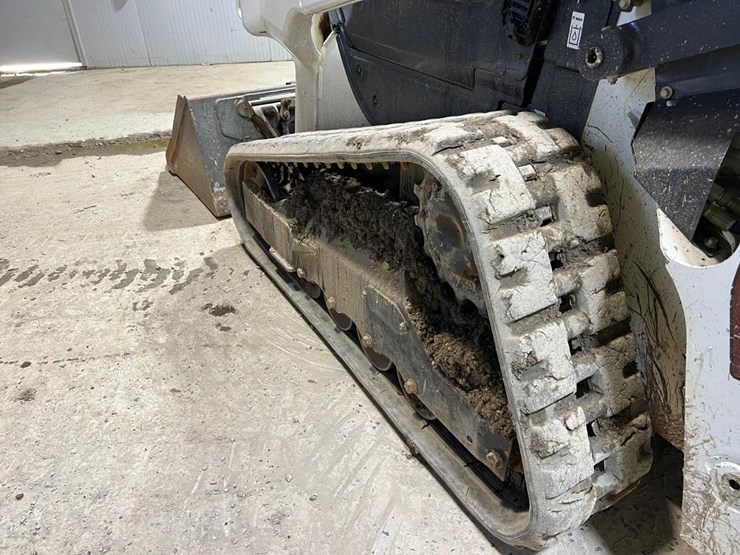 2022-bobcat-t64-image-16
