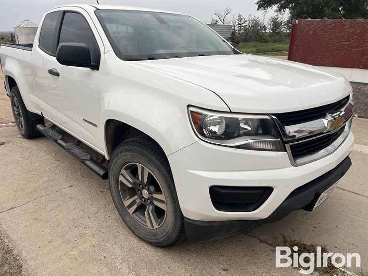 2015-chevrolet-colorado-image-3
