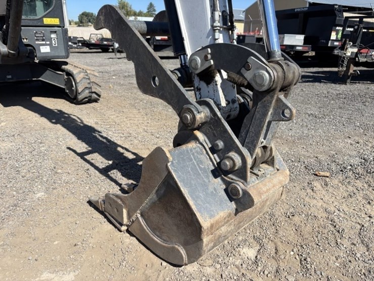 2022-bobcat-e35i-image-18