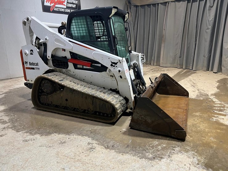 2015-bobcat-t770-image-6