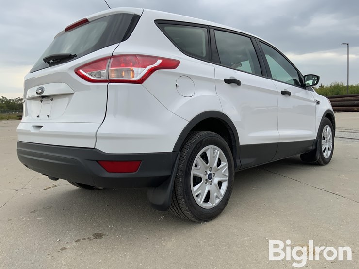 2014-ford-escape-image-17