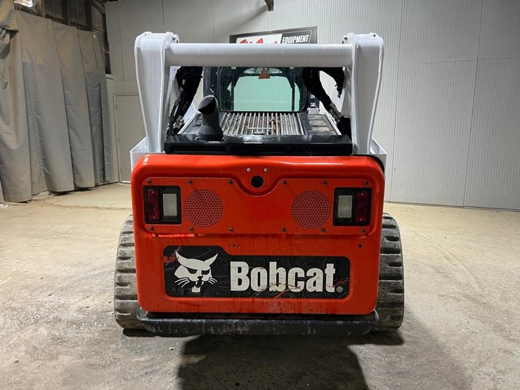 2023-bobcat-t770-image-4