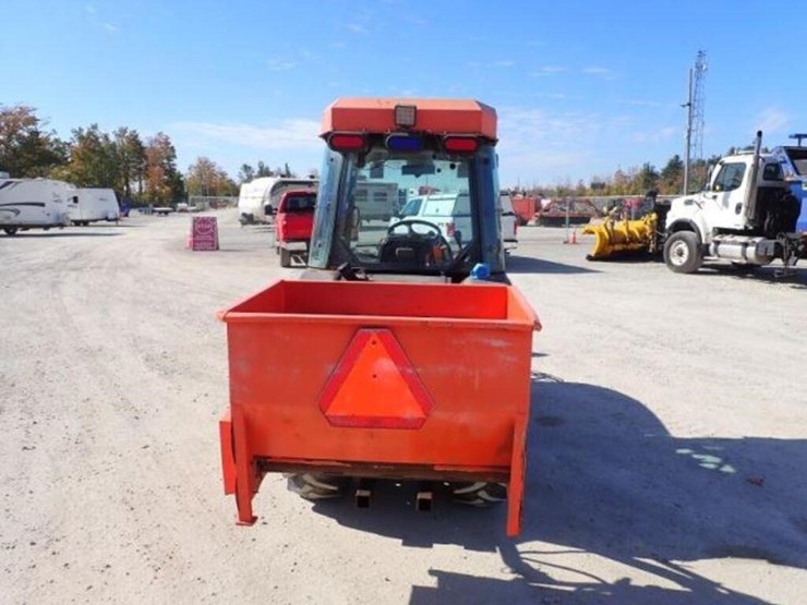 kubota-m7040d-image-6