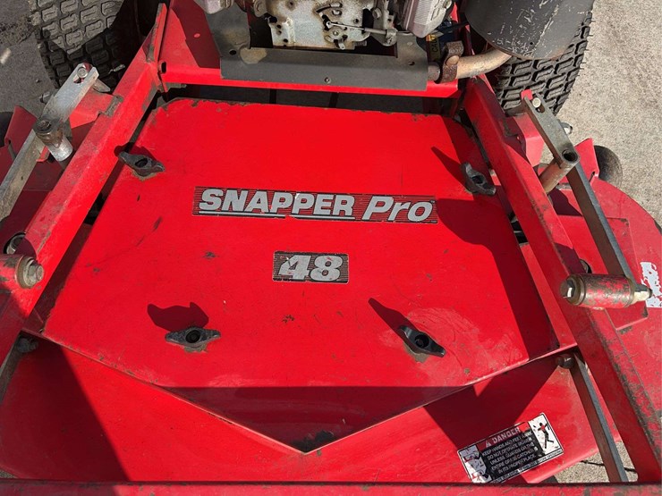 snapper-pro-48"-walk-behind-mower-image-5