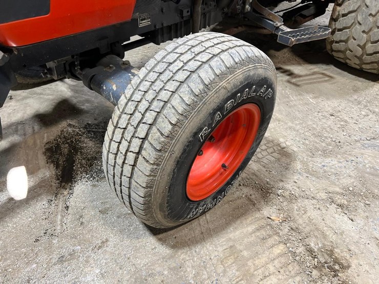 kubota-m5700-image-10