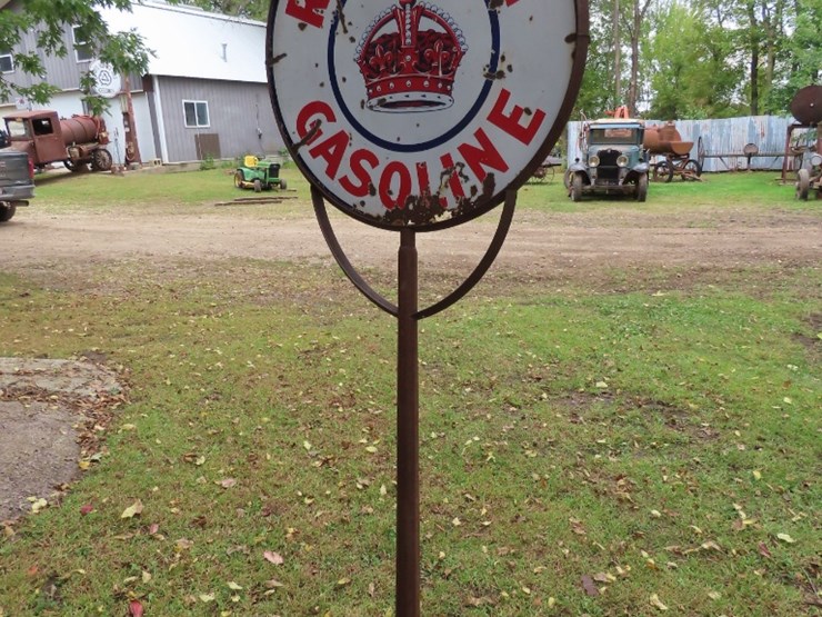 red-crown-porcelain-double-sided-sign-on-stand-image-2