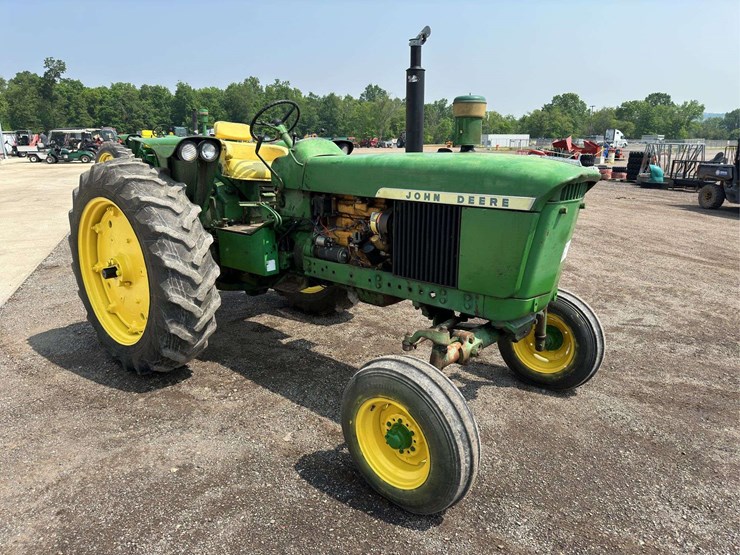 john-deere-2510-image-2