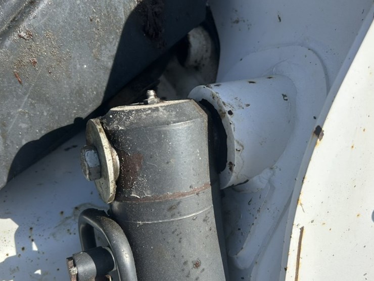 2019-bobcat-t650-image-12