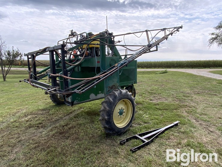 1971-john-deere-600-image-5