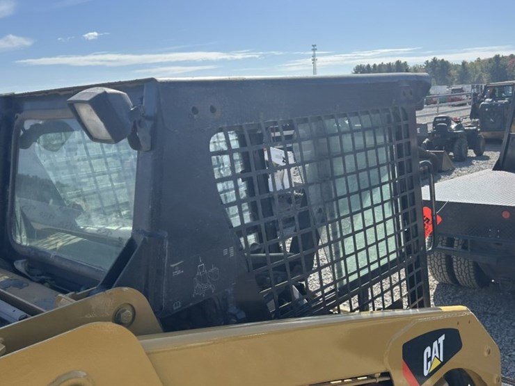 caterpillar-247b3-image-40