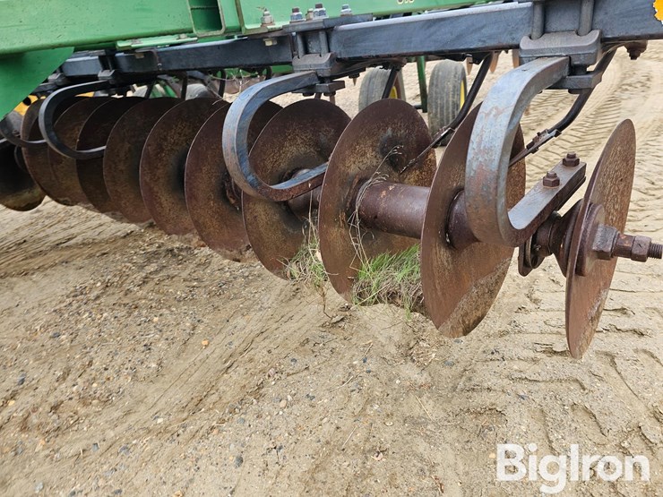 john-deere-510-image-16