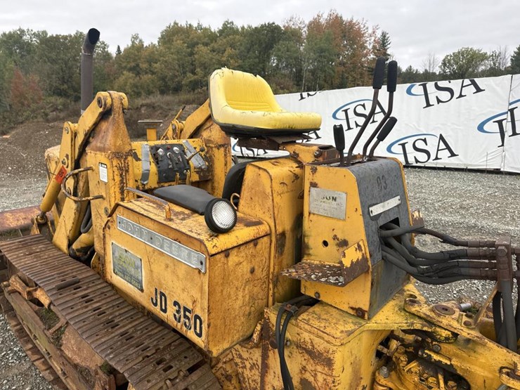 john-deere-350-image-14