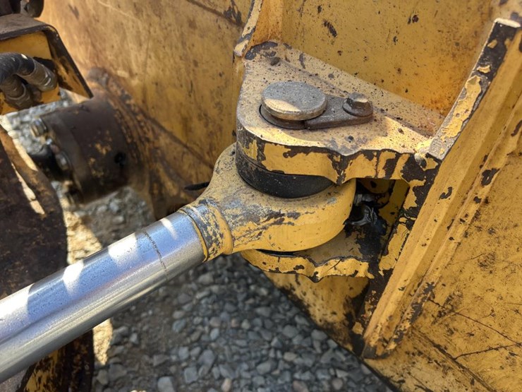 2003-deere-450h-image-19
