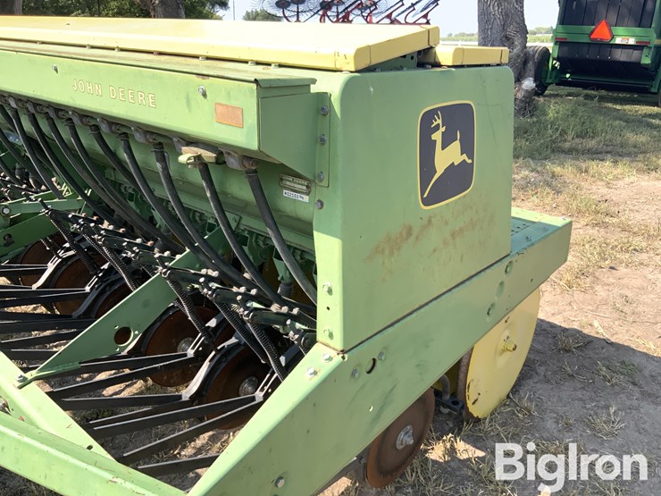 john-deere-9300-image-11