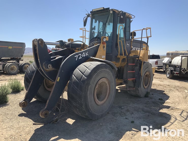 2012-deere-724k-image-1