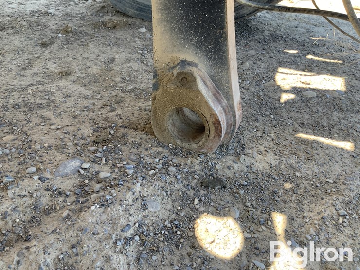 2012-deere-724k-image-19