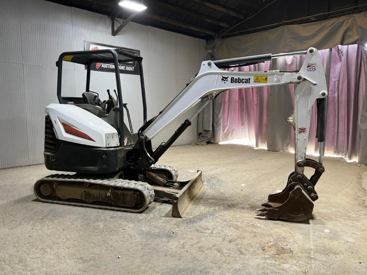 2020-bobcat-e32-image-6
