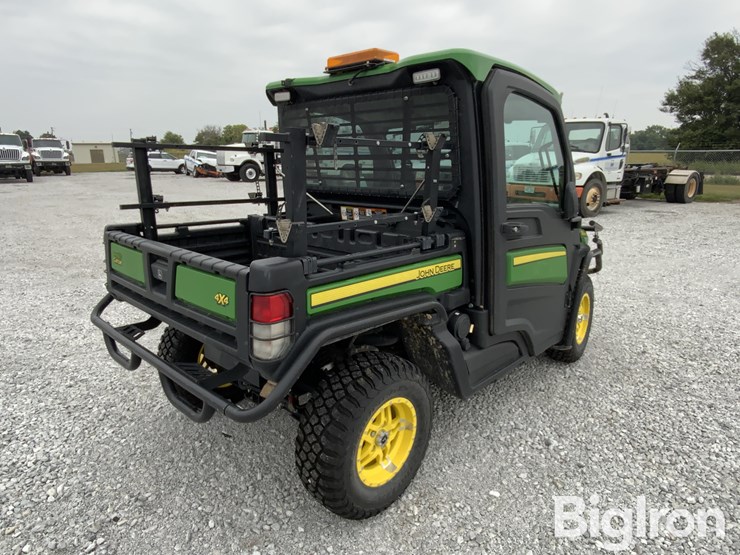 2018-john-deere-gator-image-5