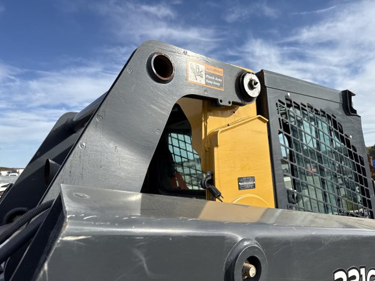 deere-331g-image-20