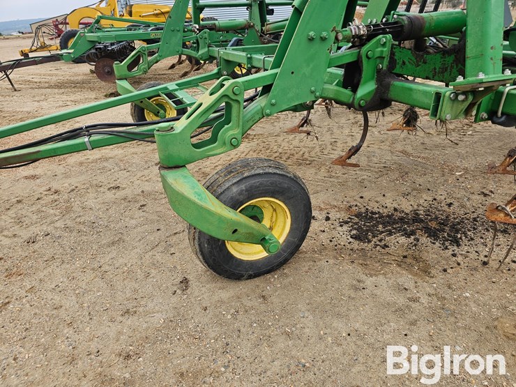 john-deere-2200-image-12