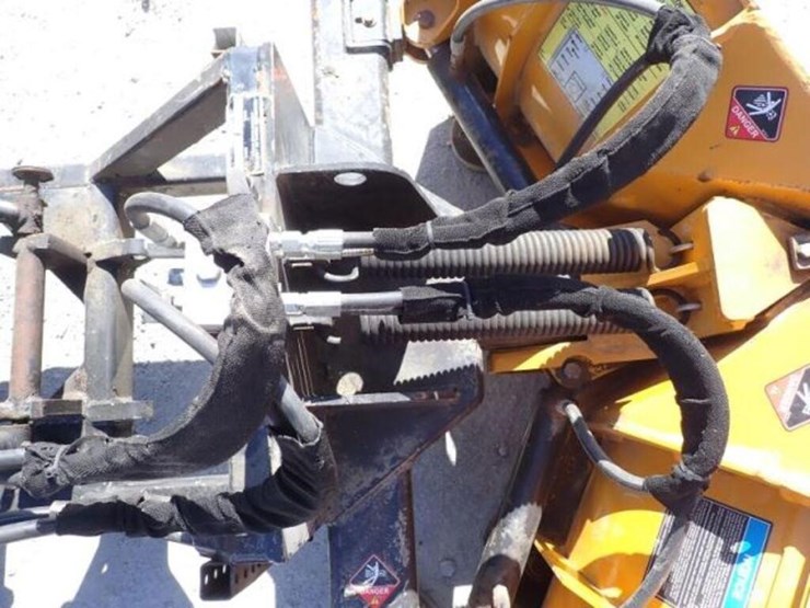 kubota-m7040d-image-37