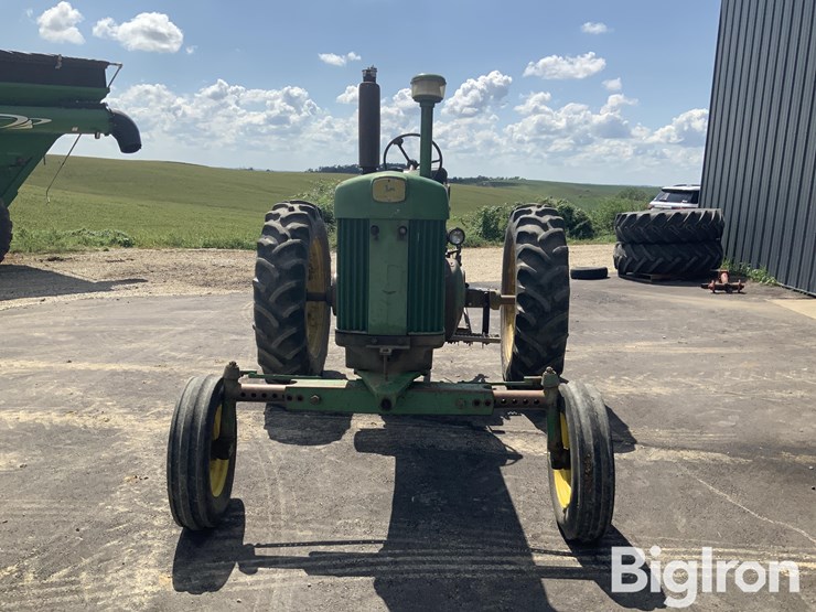 1959-john-deere-630-image-2