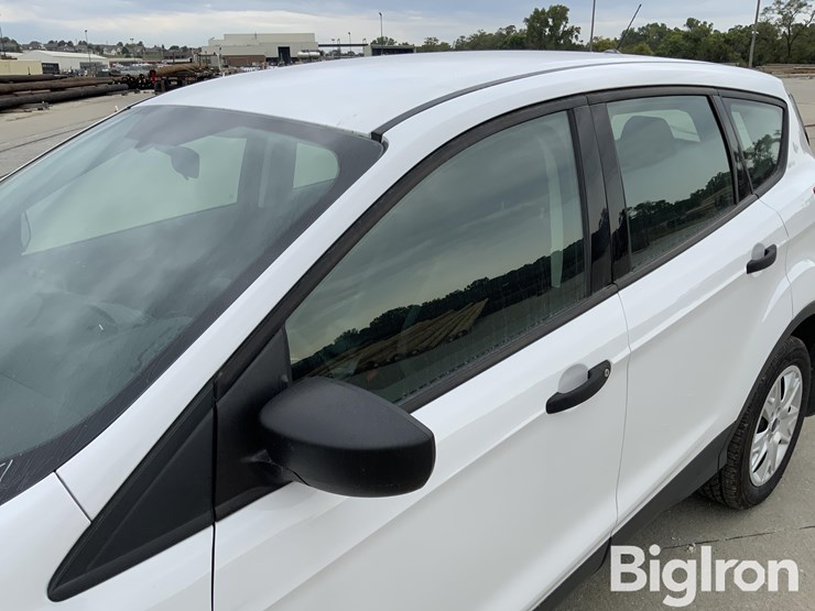 2014-ford-escape-image-13